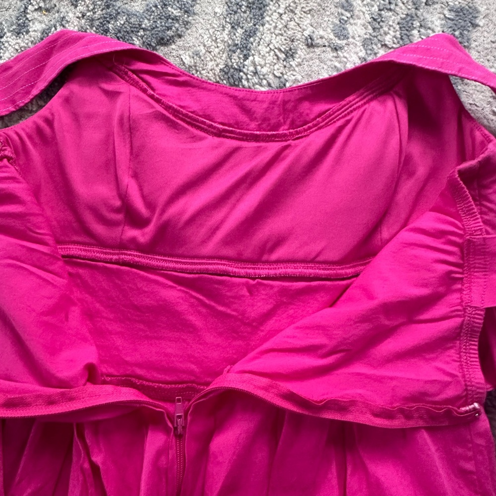 Pink dress - Picture 4 of 6